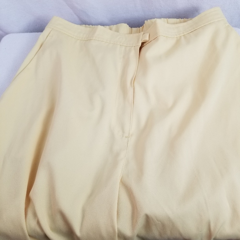 Cb collection size 10 yellow  ollor